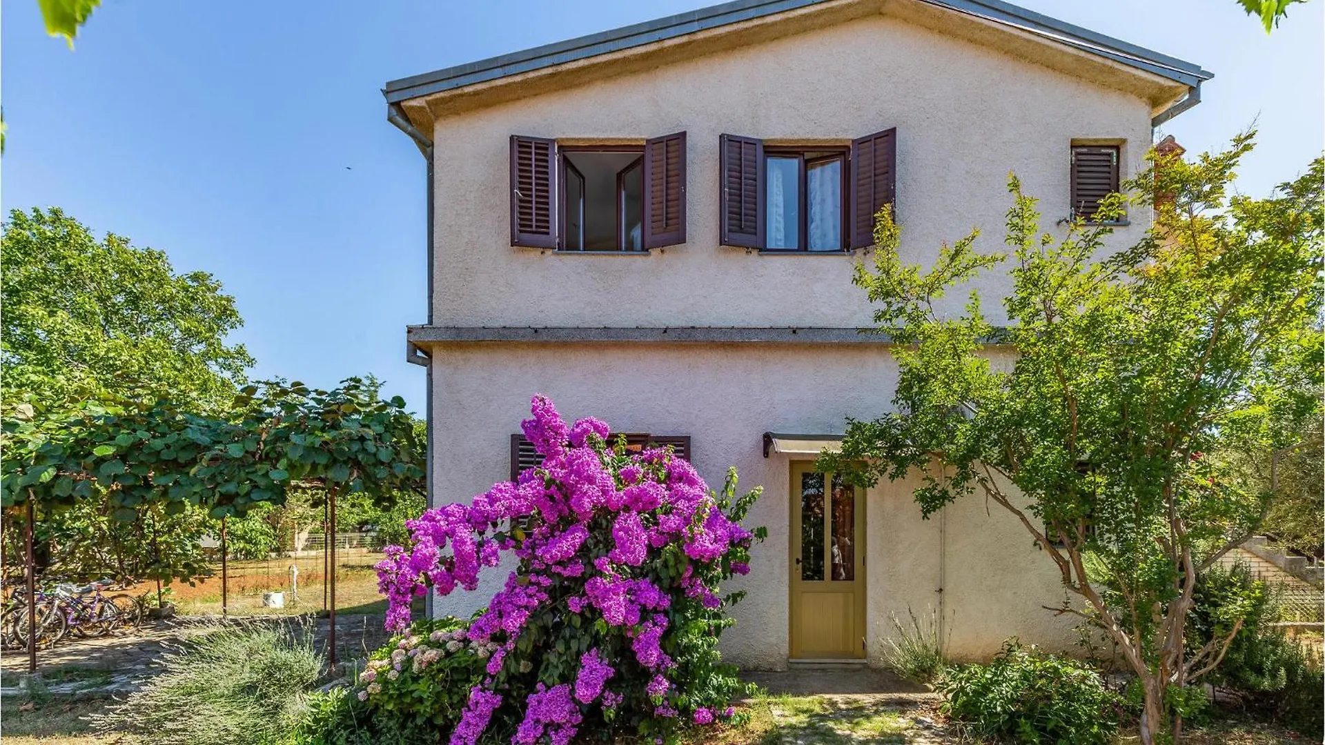 Gorgeous Apartment In Medulin With Kitchen Croatia